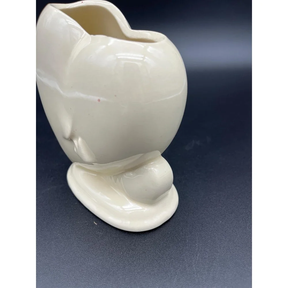 Heart Shaped Vase: 1950s Style, Cupid's Arrow Pottery – Vintage Home Decor